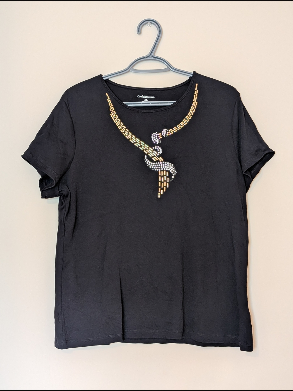 Croft & Barrow Black Tee with Sequin Pattern, Size XL
